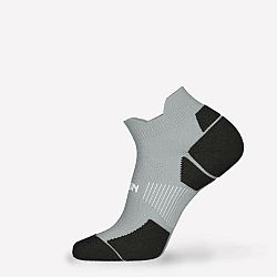 KIPRUN Bežecké členkové ponožky Run900 tenké šedá 43-44