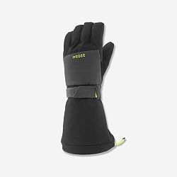 WEDZE Hrejivé a nepremokavé detské rukavice 550 na zjazdové lyžovanie čierno-sivé čierna 6 rokov